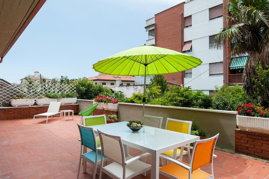 Il Parco Apartments Марина-ди-Масса Экстерьер фото